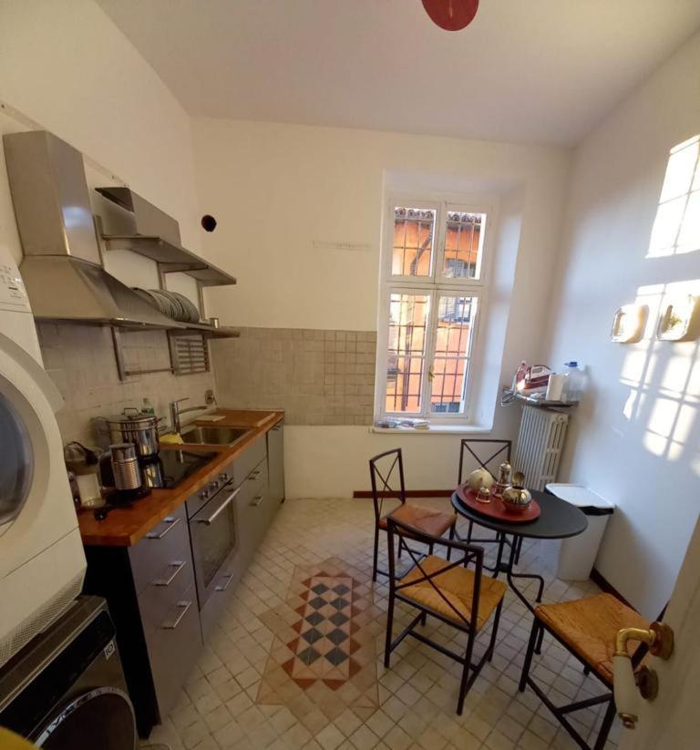 Bed and Breakfast Palazzo Sismonda Corneliano d'Alba Zimmer foto