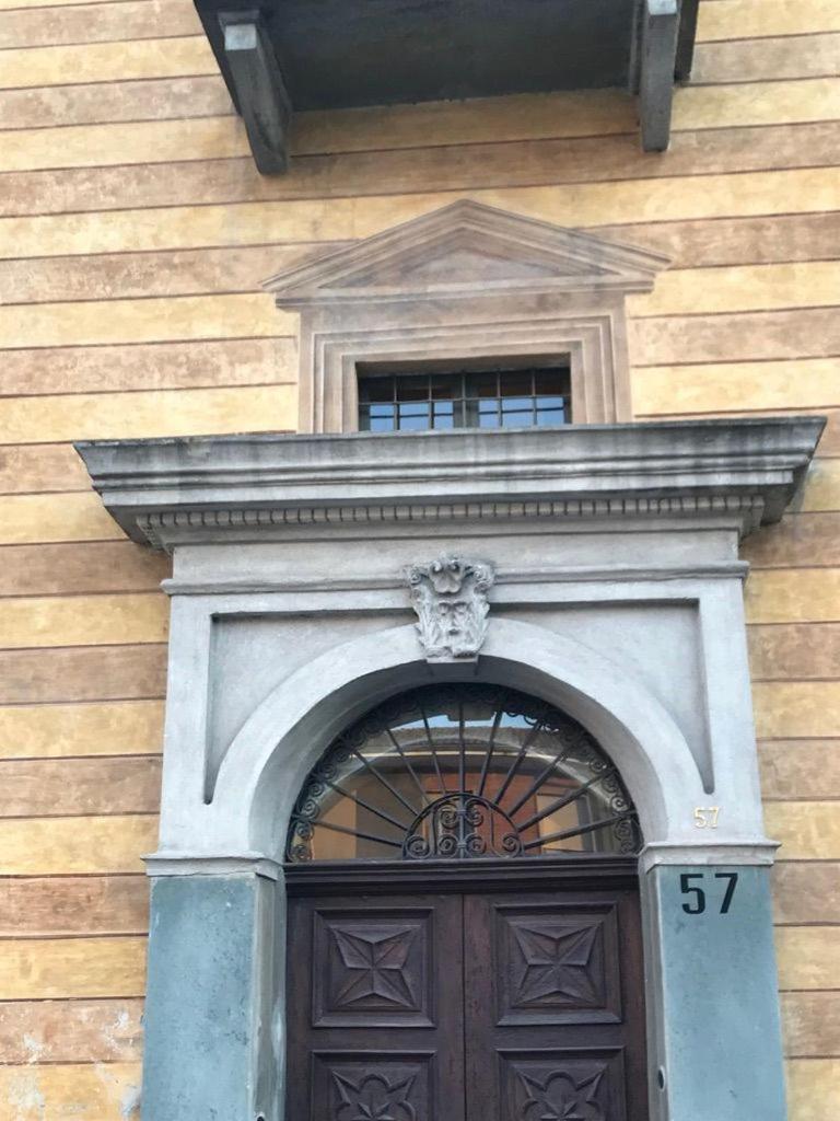 Bed and Breakfast Palazzo Sismonda Corneliano d'Alba Exterior foto